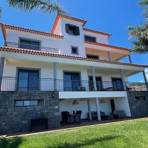 Casa Do Mundo Madeira Gaula
